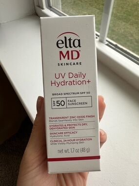 NEW EltaMD UV Daily Hydration+ SPF 50 Face Sunscreen